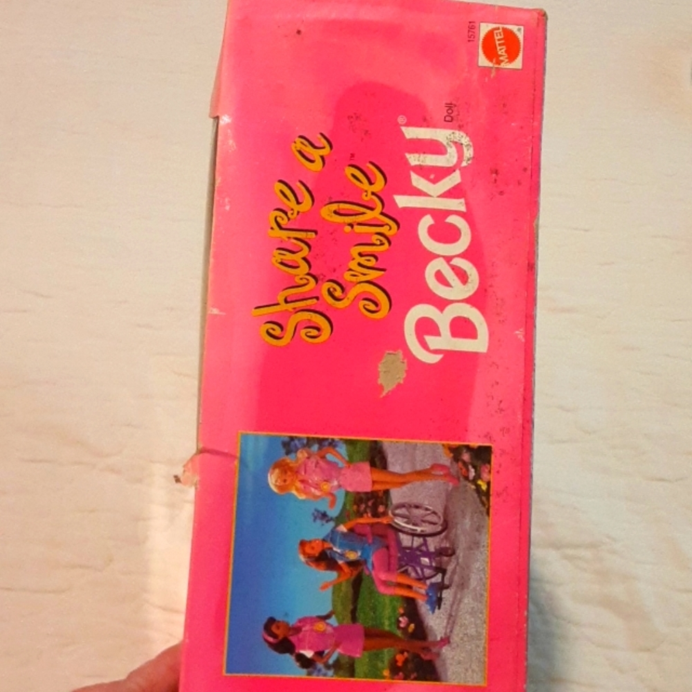 Disability-Inclusive Special Edition Doll from Barbie Line - Picture 4 of 9